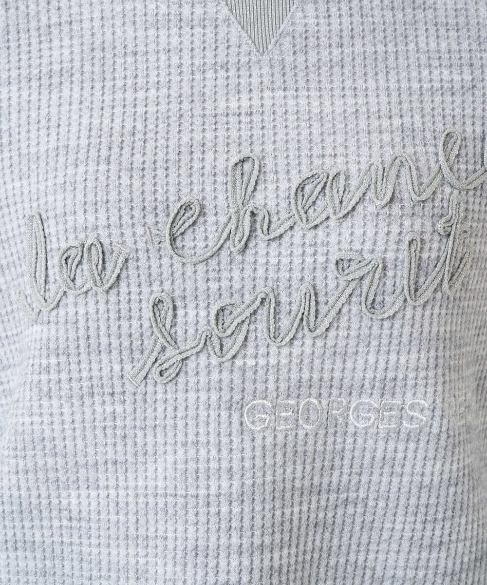 PZKEE09250 GEORGES RECH(ジョルジュ・レッシュ) ラメニットテープロゴ刺繍プルオーバー ライトグレー