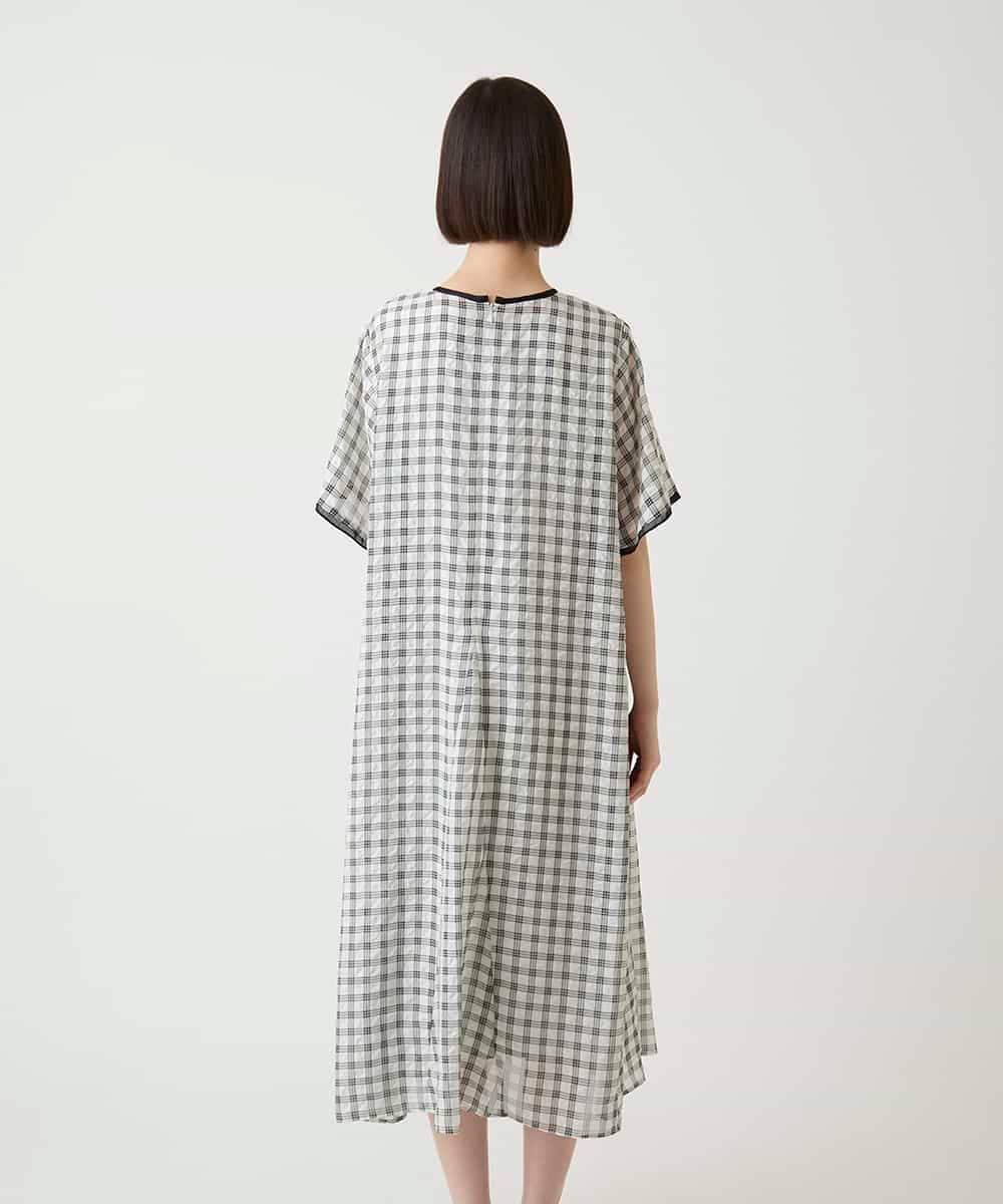 R6EIE11390 HIROKO BIS(小さいサイズ)(メゾン ドゥ サンク) 【小さいサイズ】サッカーチェック半袖ワンピース ホワイト