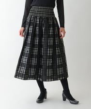 R6HAE52330 HIROKO BIS(小さいサイズ)(メゾン ドゥ サンク) 【小さいサイズ】チェックジャカードシャーリングスカート ブラック