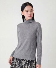 R6KAG70160 HIROKO BIS(小さいサイズ)(メゾン ドゥ サンク) 【小さいサイズ/開封後の返品交換不可】セラミド配合ハイネックトップ ライトグレー