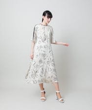 RHEXD10120 HIROKO KOSHINO(ヒロココシノ) ラインフラワーワンピース /日本製/洗える アイボリー
