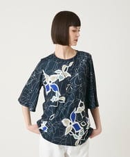 RLKGE47240 HIROKO BIS GRANDE(ヒロコ ビス グランデ) 【大きいサイズ】アートフラワーフレアスリーブカットソー /洗濯機で洗える ネイビー