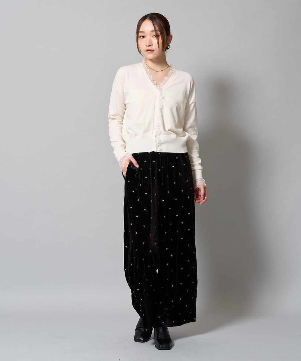 ZMLAH11095 al'aise modulation(アレーズモジュレーション) ベロア配色刺繍ワイドパンツ ブラック